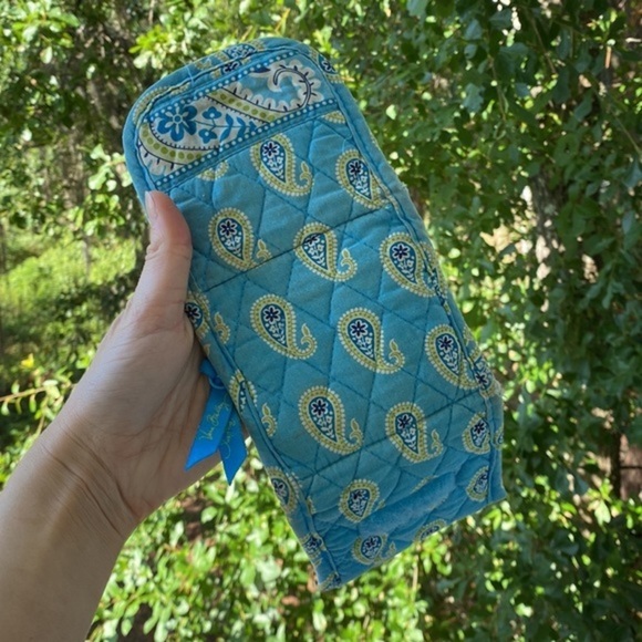 Vera Bradley Wallet - Blue Paisley - Small Velcro - Picture 7 of 13